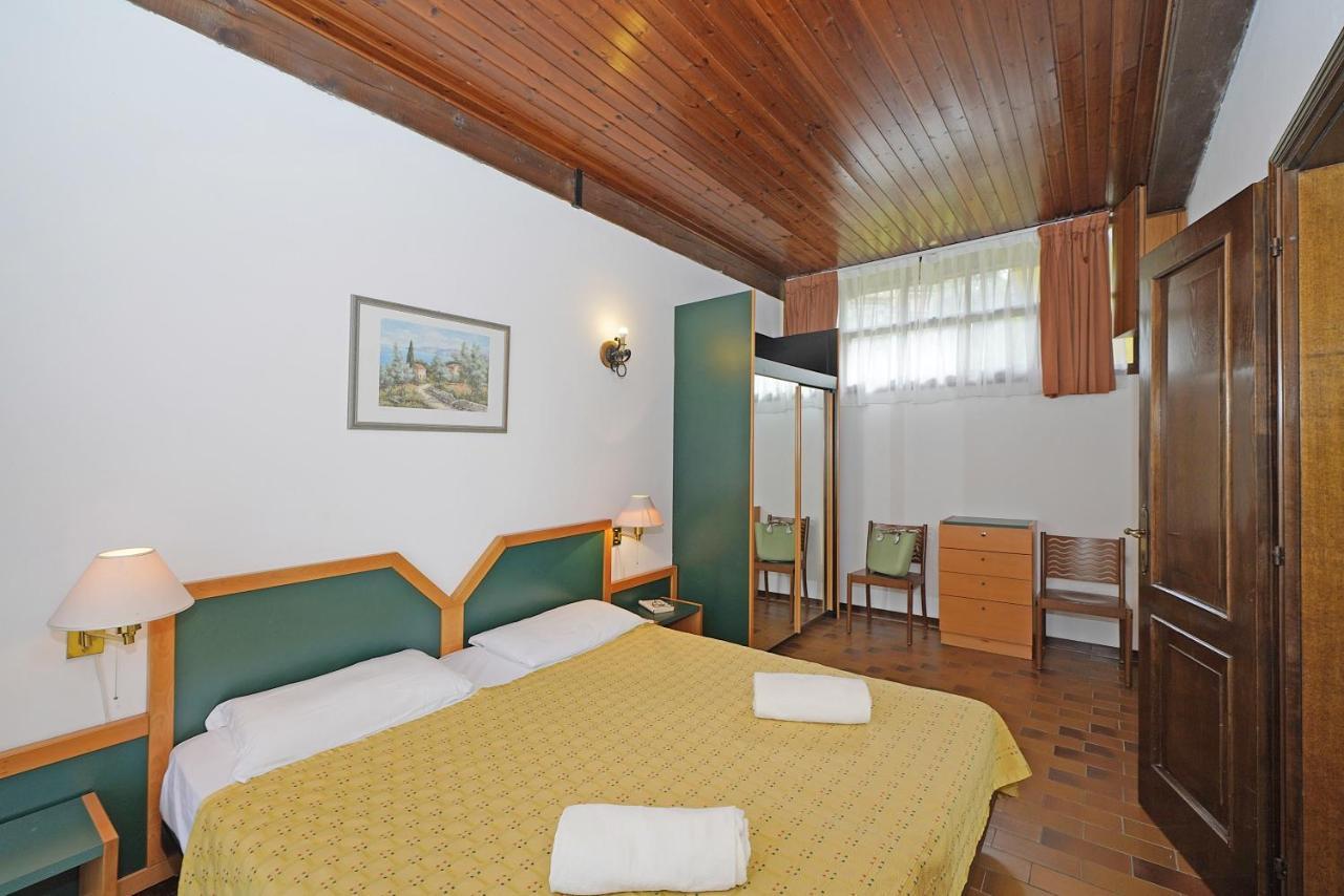 Residence Arca Bardolino Exterior photo