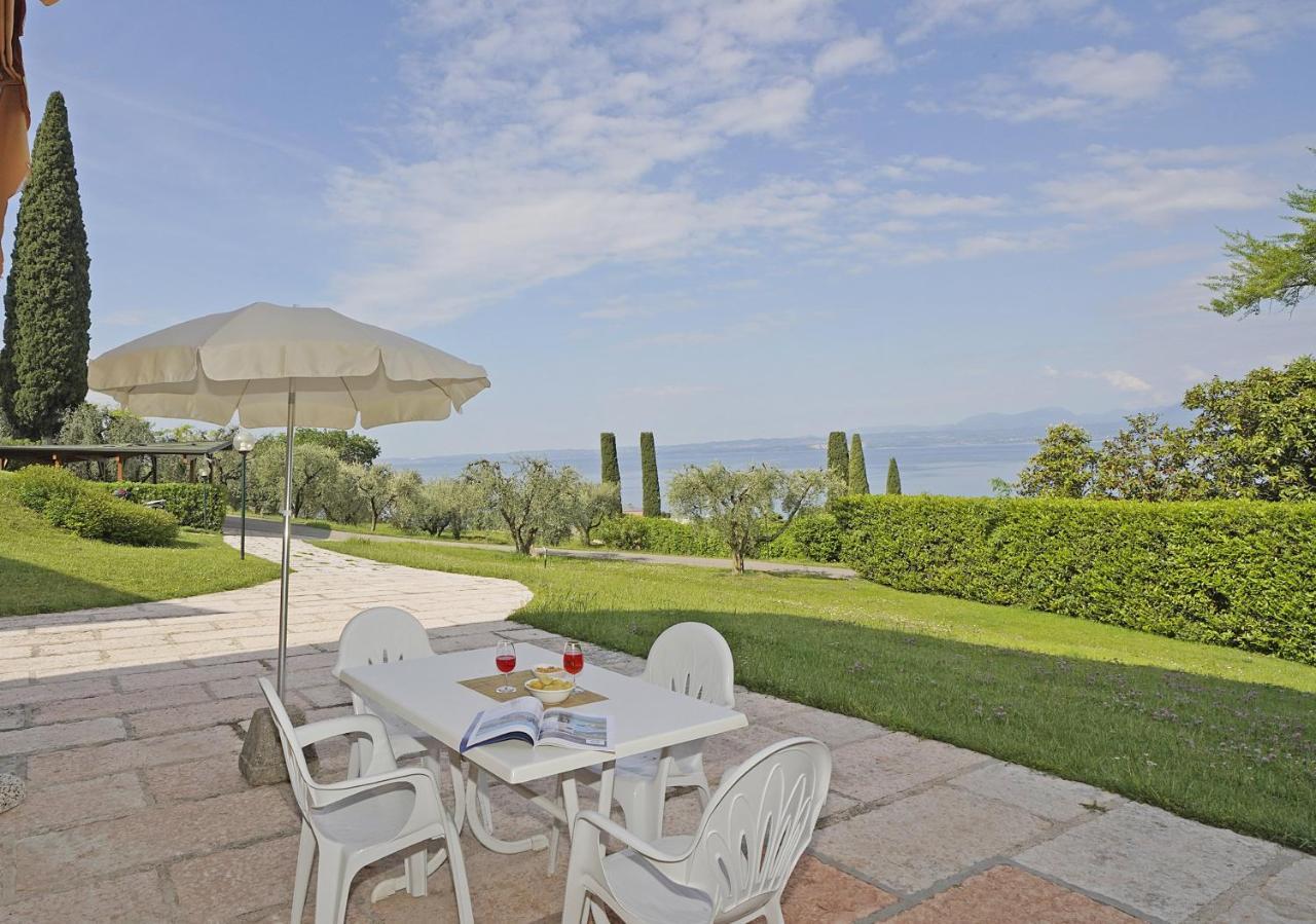 Residence Arca Bardolino Exterior photo